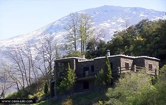 Dónde alojarse unos días en La Alpujarra